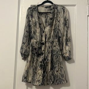 Zara long sleeve animal print midi dress